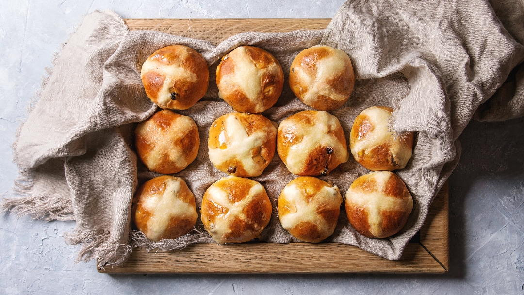 hot cross buns